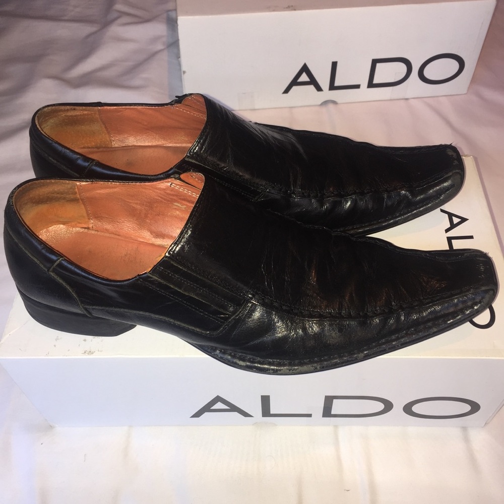 Aldo Slip On Dress Shoes Size 42 (9-9.5)
